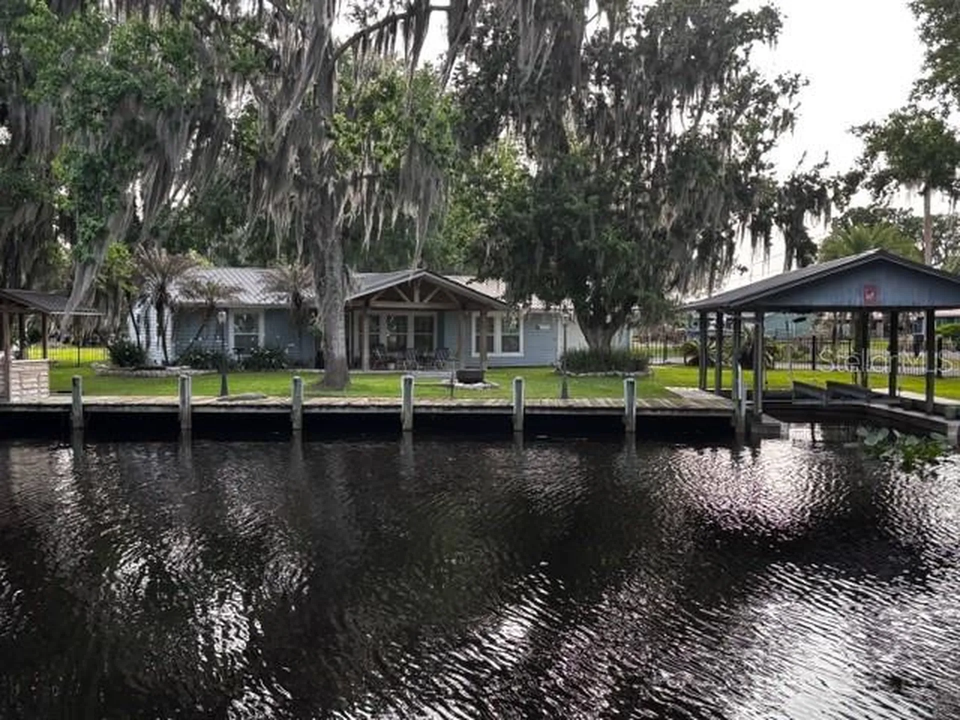 137 & 135 Riverside Drive Satsuma FL 32189