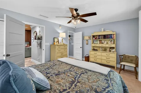 137 & 135 Riverside Drive Satsuma FL 32189