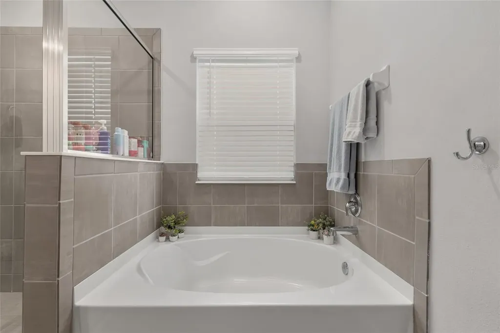 17352 NW 172nd Avenue Alachua FL 32615