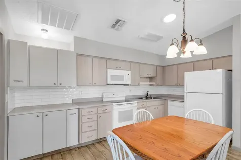37730 Alissa Drive Zephyrhills FL 33542
