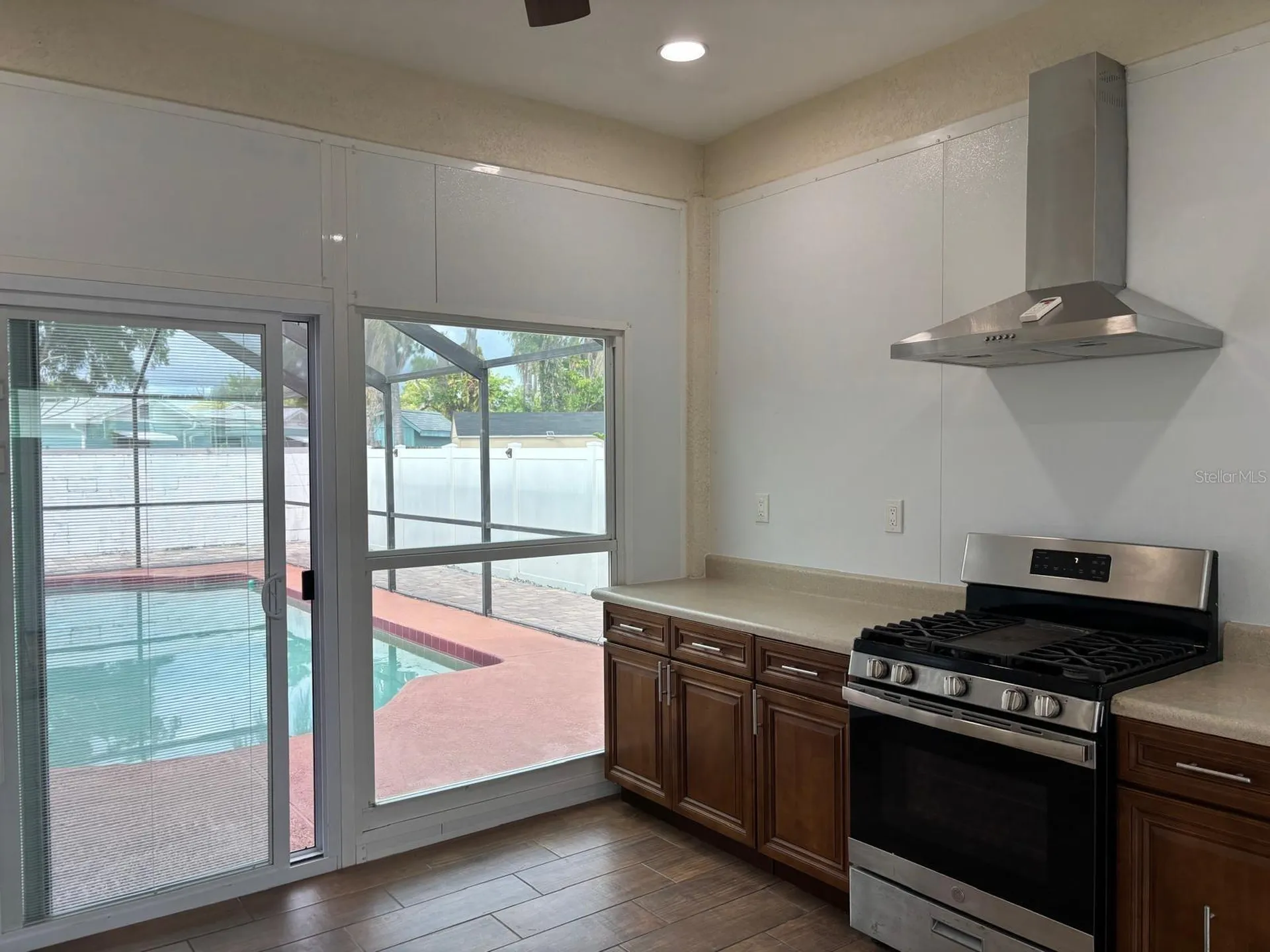 6747 Ralston Beach Circle Tampa FL 33614