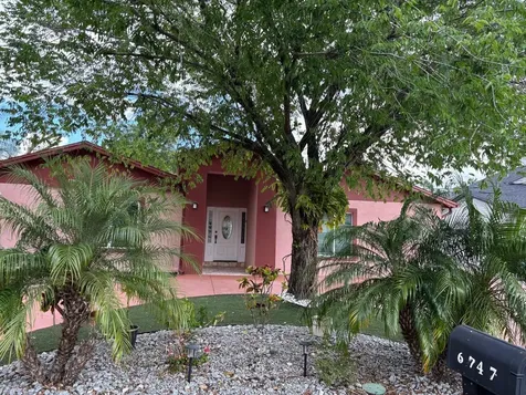 6747 Ralston Beach Circle Tampa FL 33614