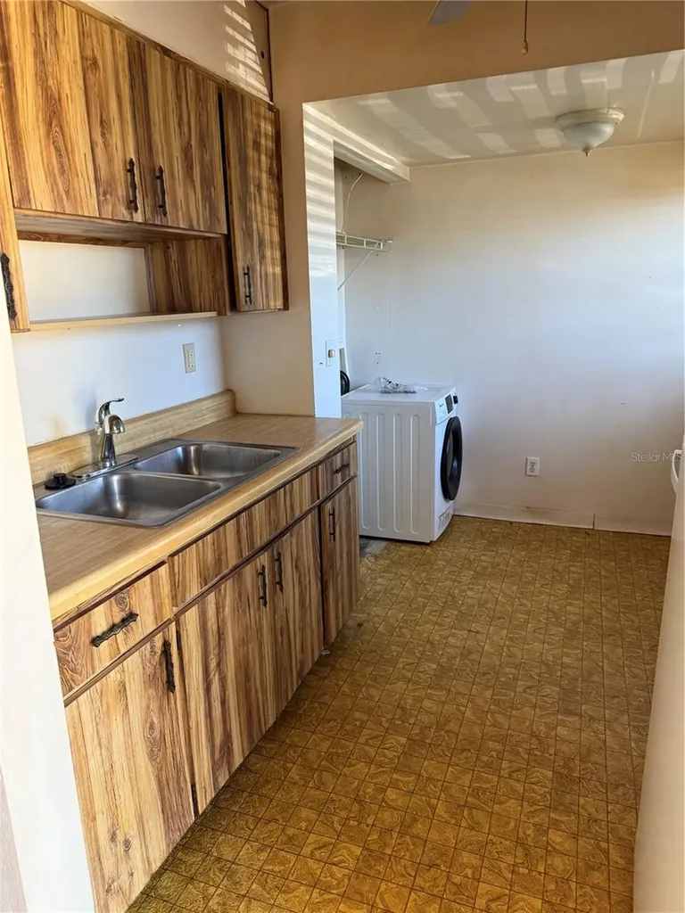 24862 Us Highway 19 N Clearwater FL 33763