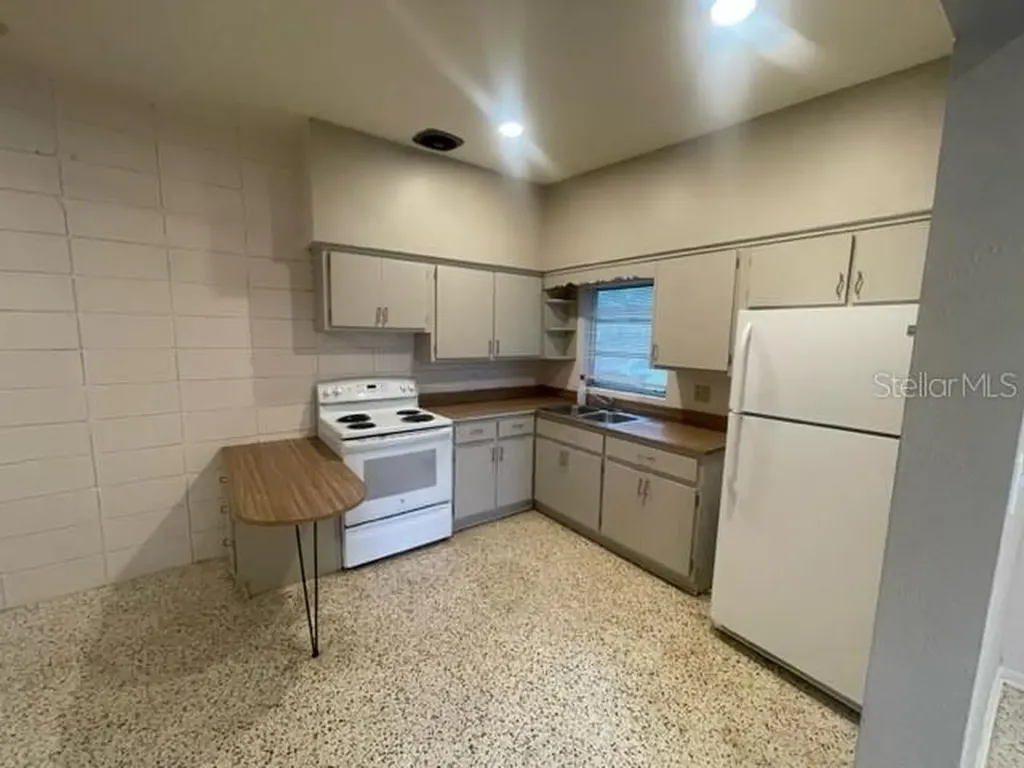 1416 Granville Lane Orlando FL 32803