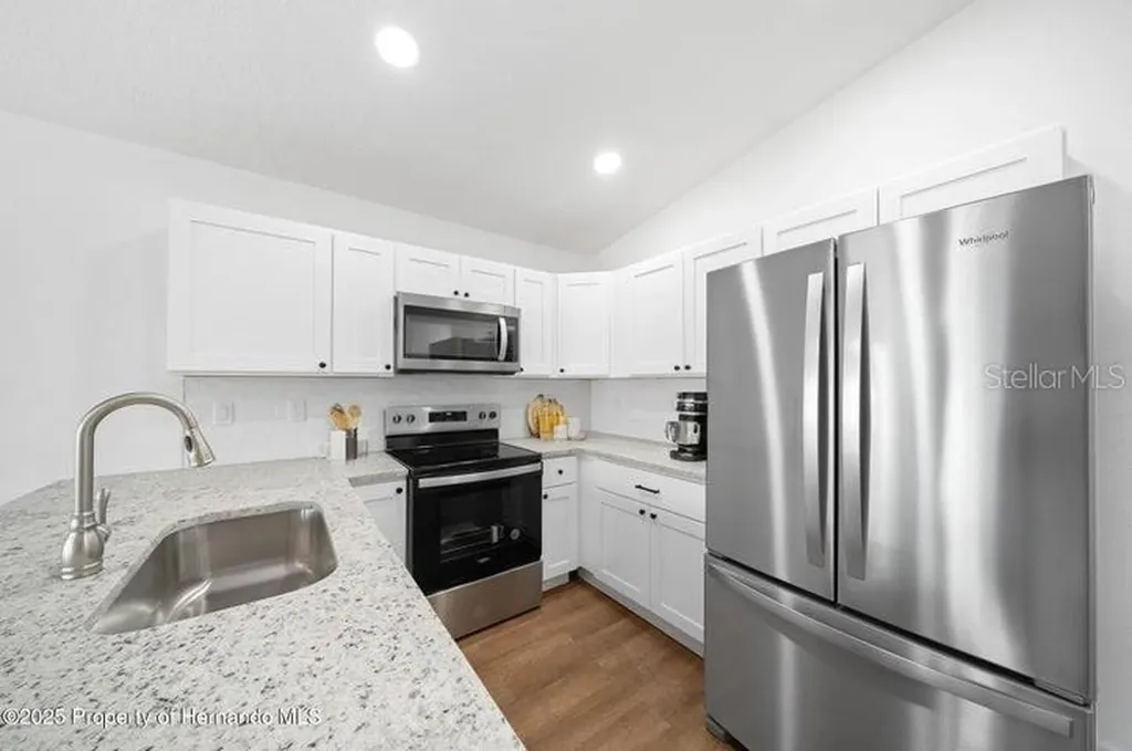 6356 Mariner Boulevard Spring Hill FL 34609