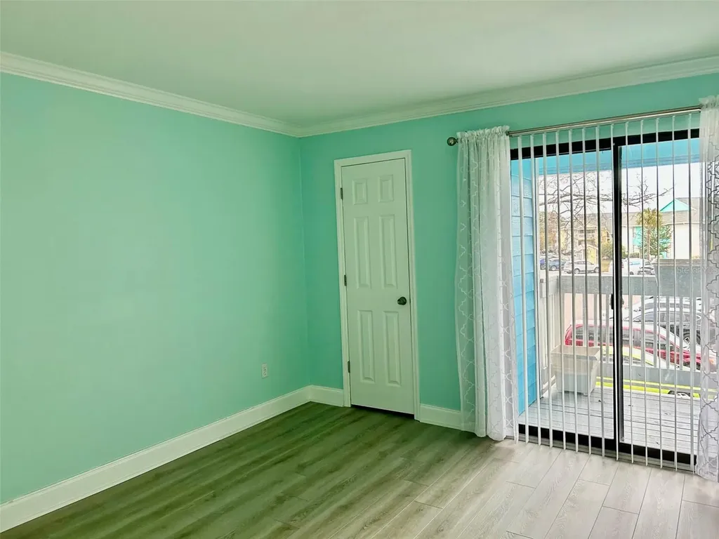 455 Alt 19 S Palm Harbor FL 34683