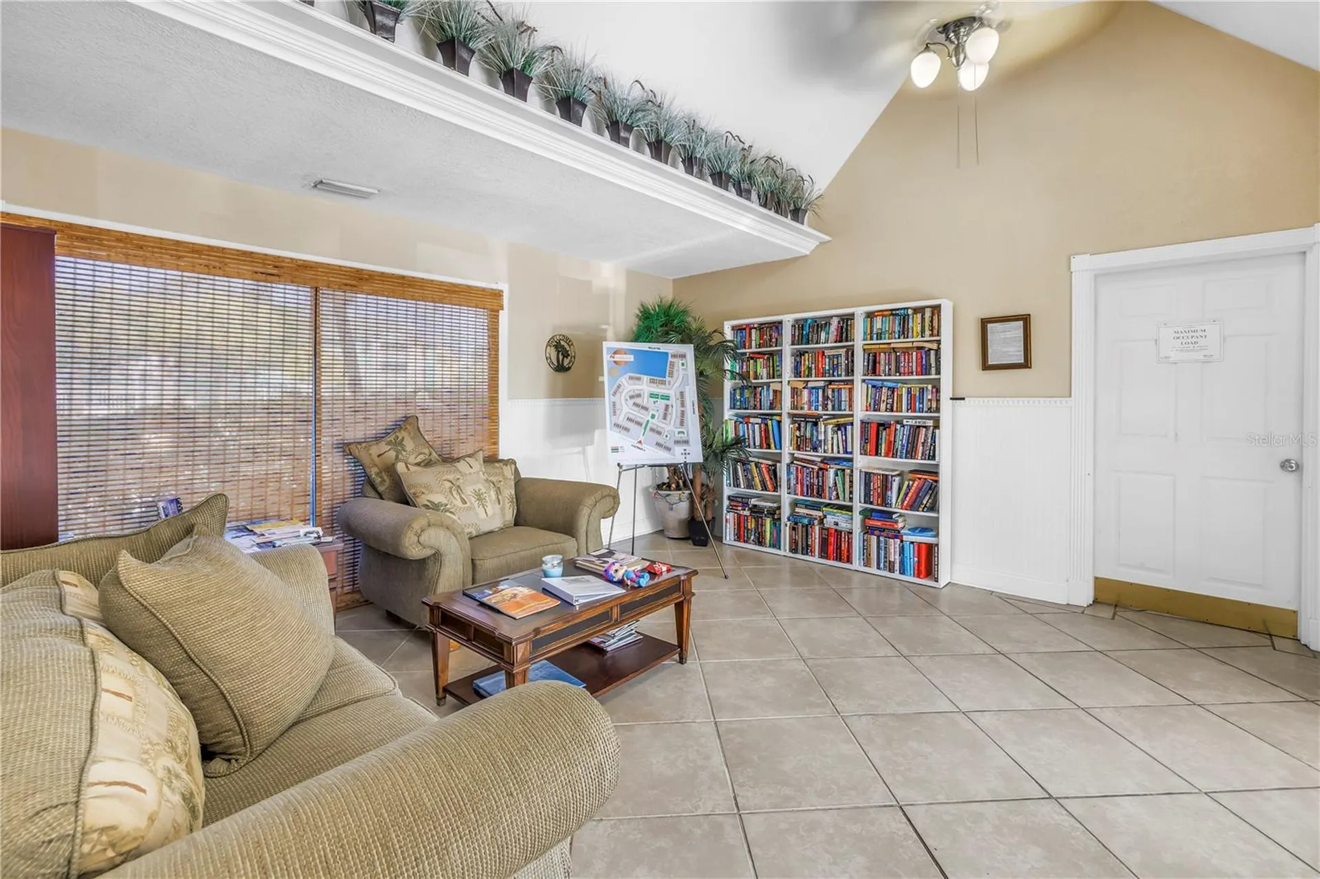 455 Alt 19 S Palm Harbor FL 34683