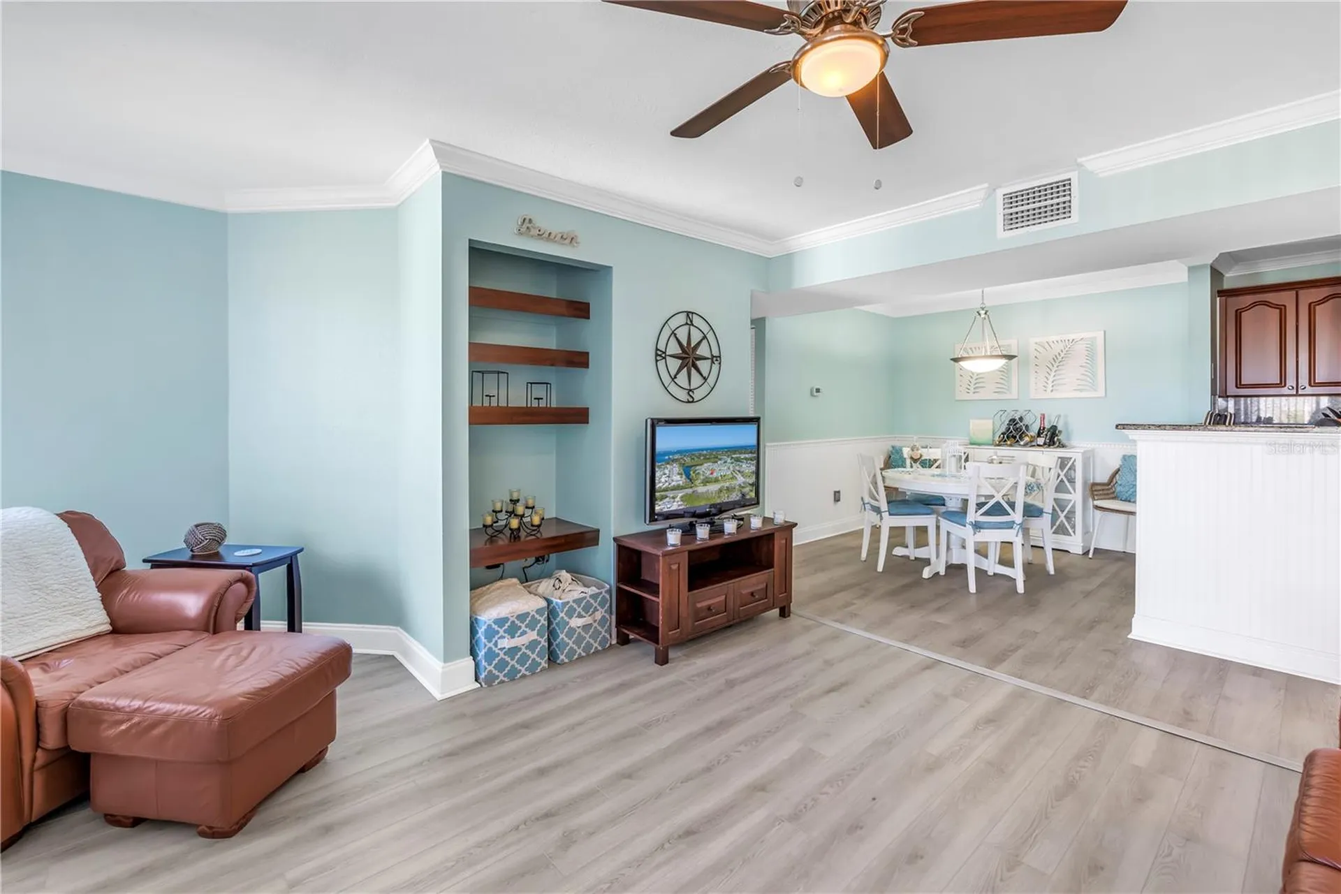 455 Alt 19 S Palm Harbor FL 34683