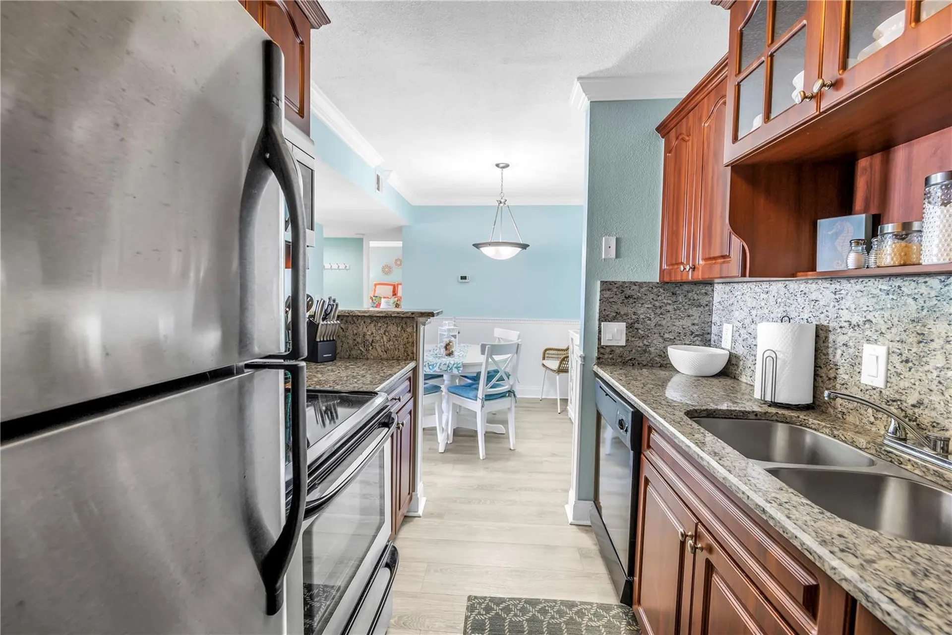 455 Alt 19 S Palm Harbor FL 34683