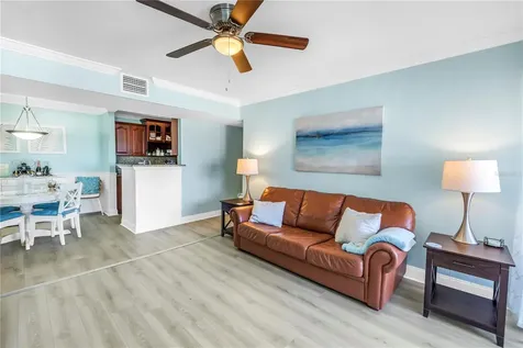 455 Alt 19 S Palm Harbor FL 34683