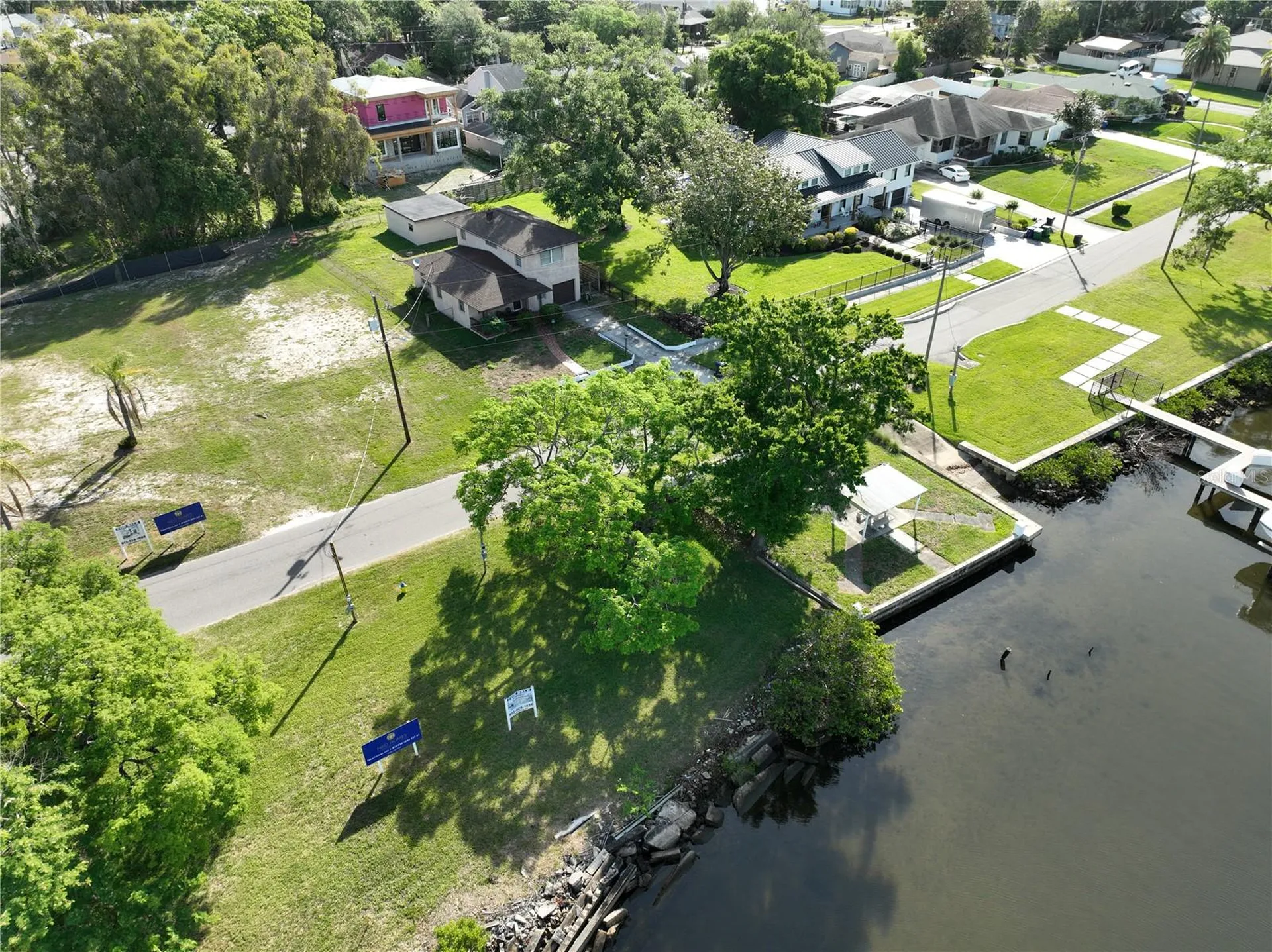 2515 N Riverside Drive Tampa FL 33602