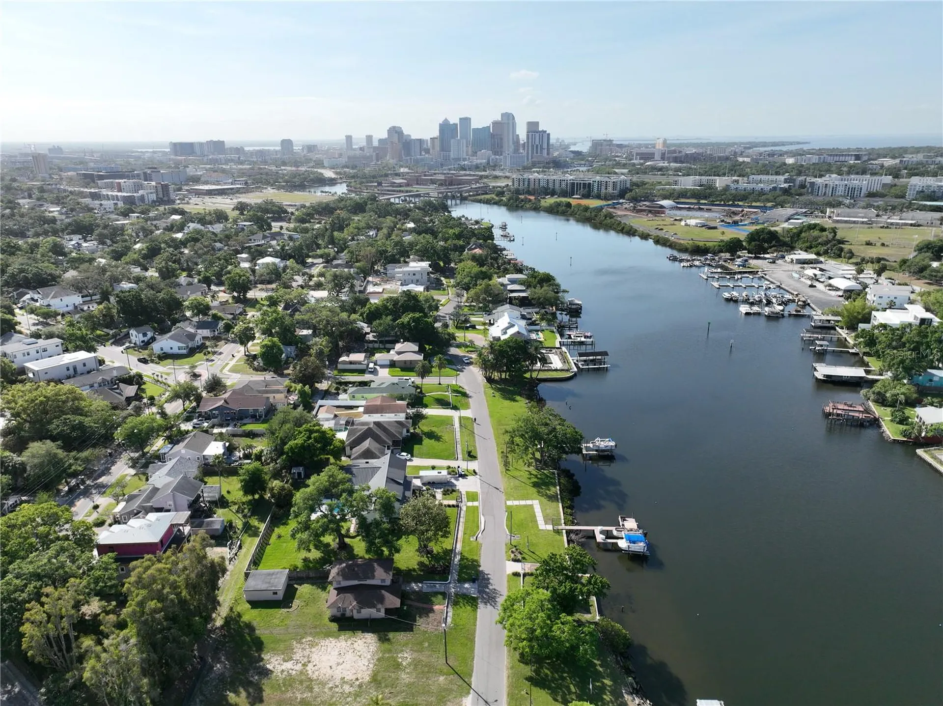 2515 N Riverside Drive Tampa FL 33602
