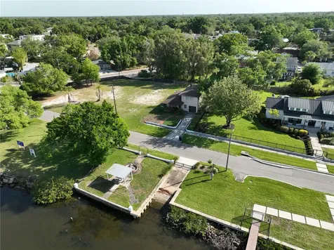 2515 N Riverside Drive Tampa FL 33602