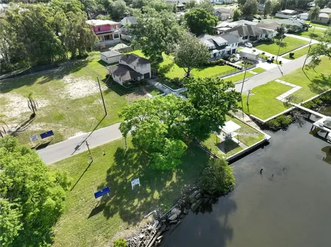 2515 N Riverside Drive Tampa FL 33602