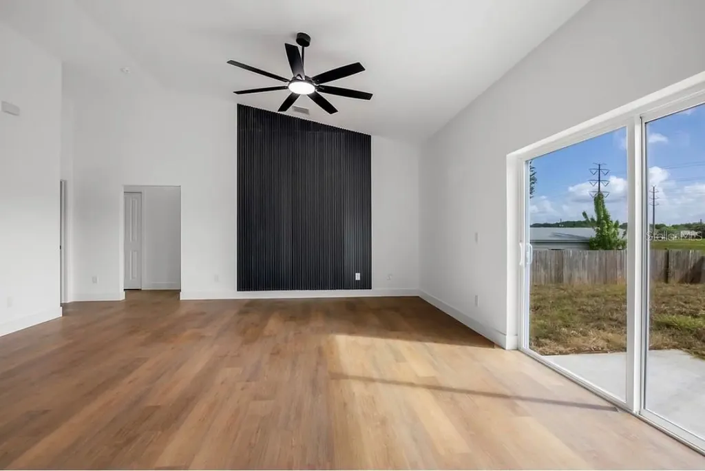 1231 Dunbar Avenue Sanford FL 32771