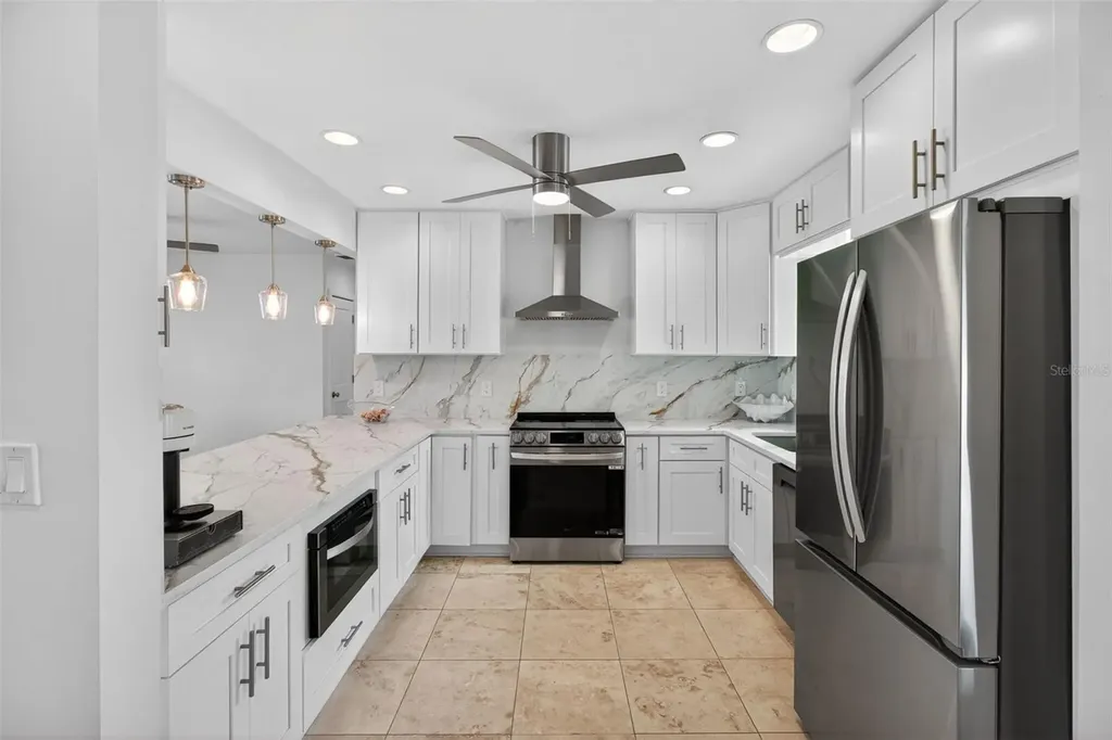 517 39th Avenue St Pete Beach FL 33706