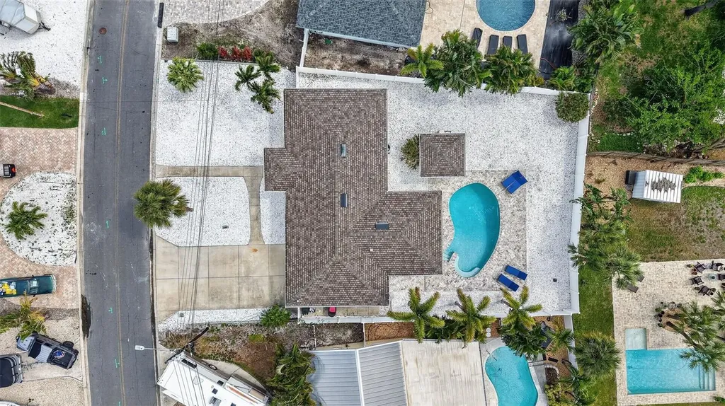 517 39th Avenue St Pete Beach FL 33706