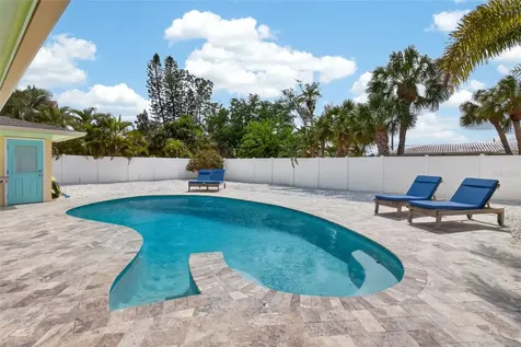 517 39th Avenue St Pete Beach FL 33706