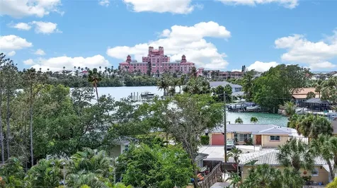 517 39th Avenue St Pete Beach FL 33706