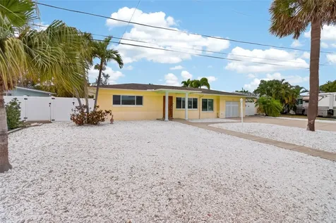 517 39th Avenue St Pete Beach FL 33706