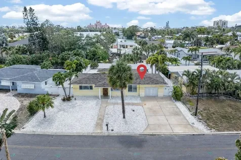 517 39th Avenue St Pete Beach FL 33706