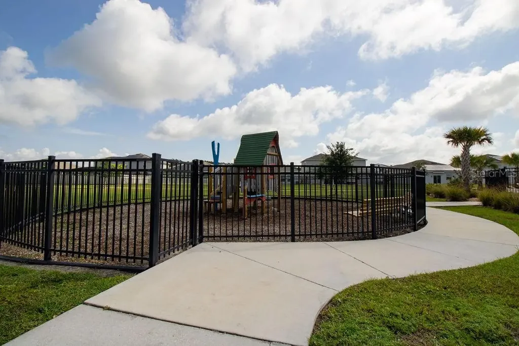 725 Peg Court St Cloud FL 34772