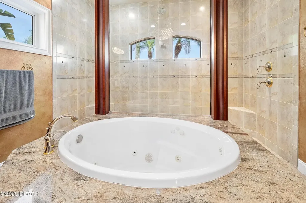 602 Tomoka Avenue Ormond Beach FL 32174