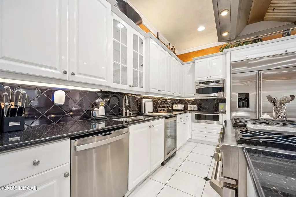 602 Tomoka Avenue Ormond Beach FL 32174