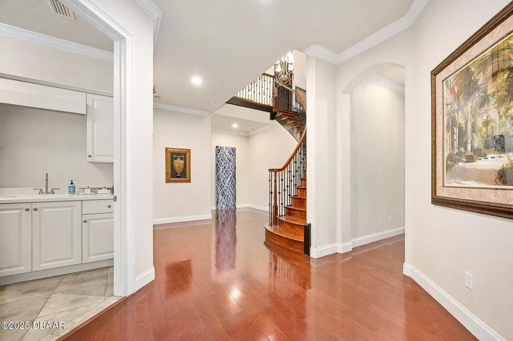 602 Tomoka Avenue Ormond Beach FL 32174