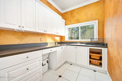 602 Tomoka Avenue Ormond Beach FL 32174