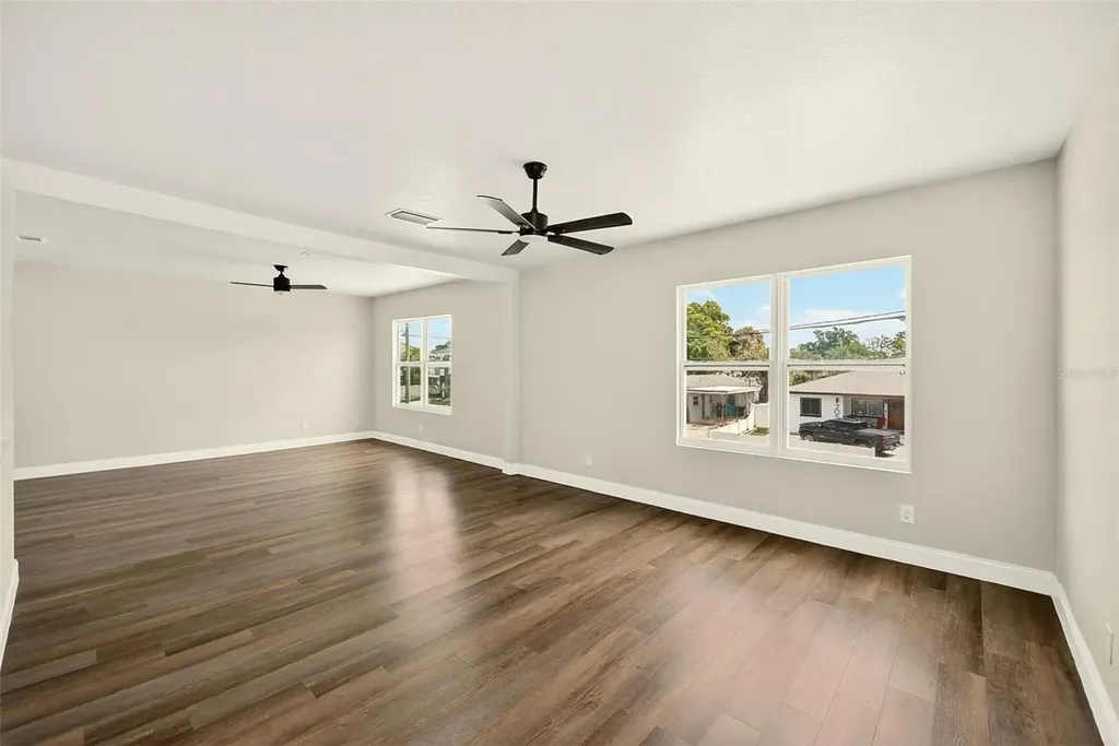 206 N Macdill Avenue Tampa FL 33609