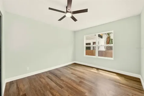 206 N Macdill Avenue Tampa FL 33609