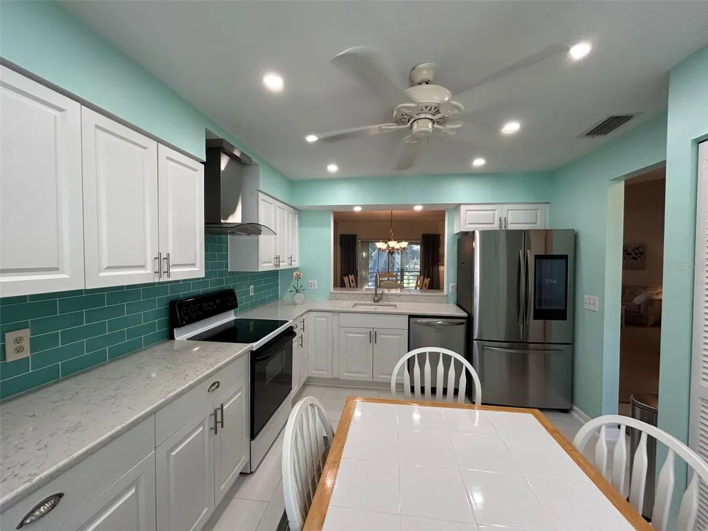 6101 34th Street W Bradenton FL 34210