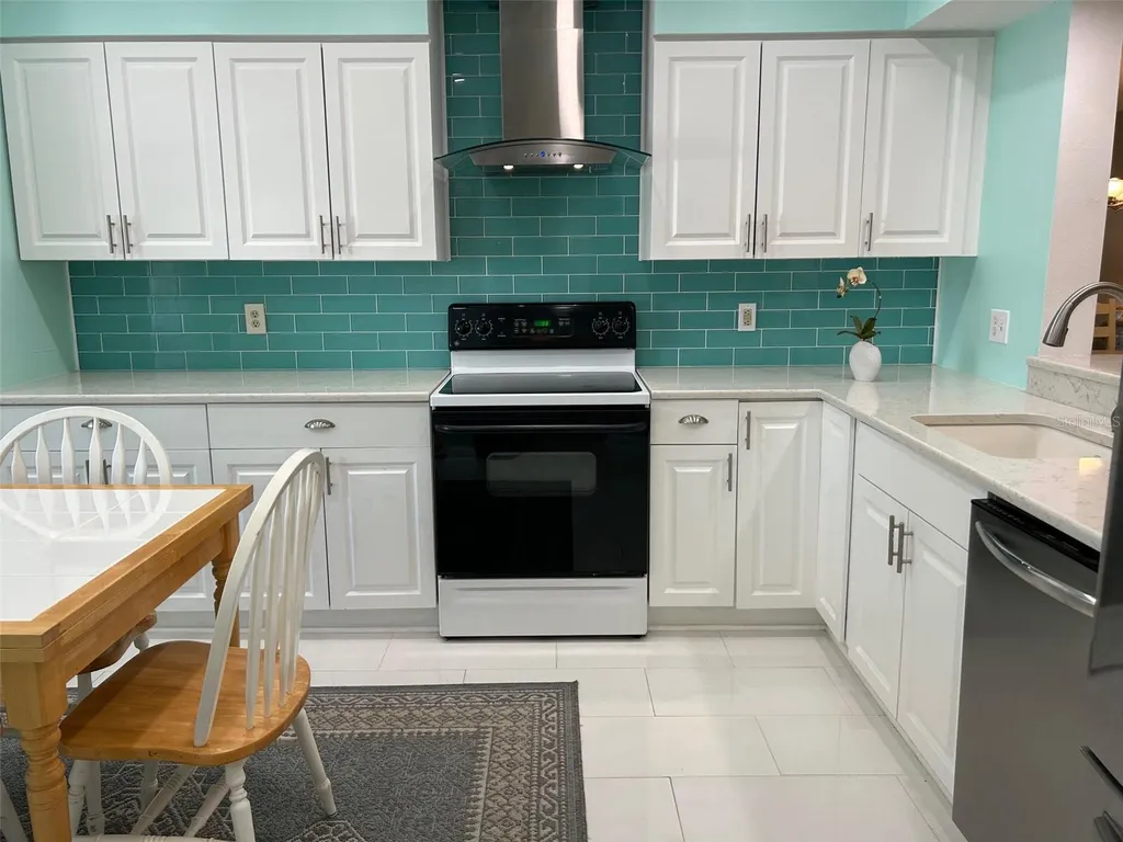 6101 34th Street W Bradenton FL 34210