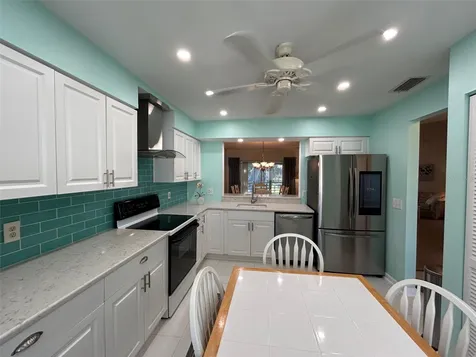 6101 34th Street W Bradenton FL 34210