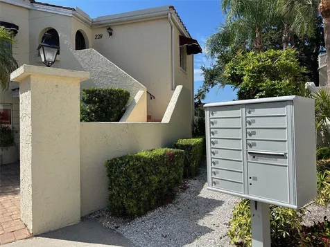 6101 34th Street W Bradenton FL 34210