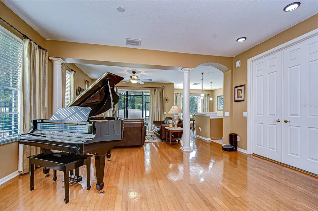 14507 Mirabelle Vista Circle Tampa FL 33626