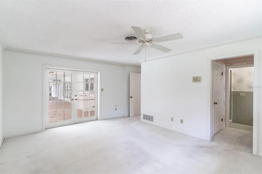 305 S Sweetwater Boulevard Longwood FL 32779