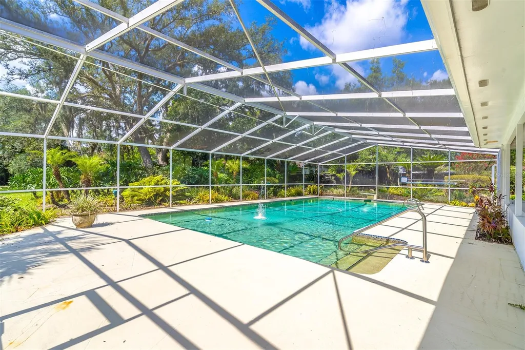 305 S Sweetwater Boulevard Longwood FL 32779