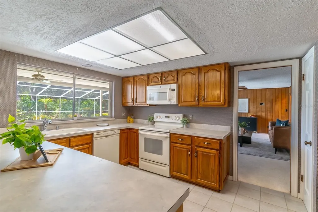 305 S Sweetwater Boulevard Longwood FL 32779