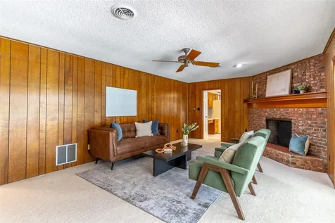 305 S Sweetwater Boulevard Longwood FL 32779