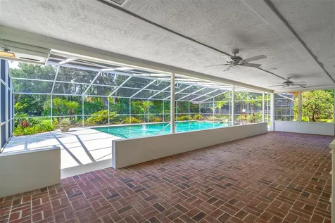 305 S Sweetwater Boulevard Longwood FL 32779