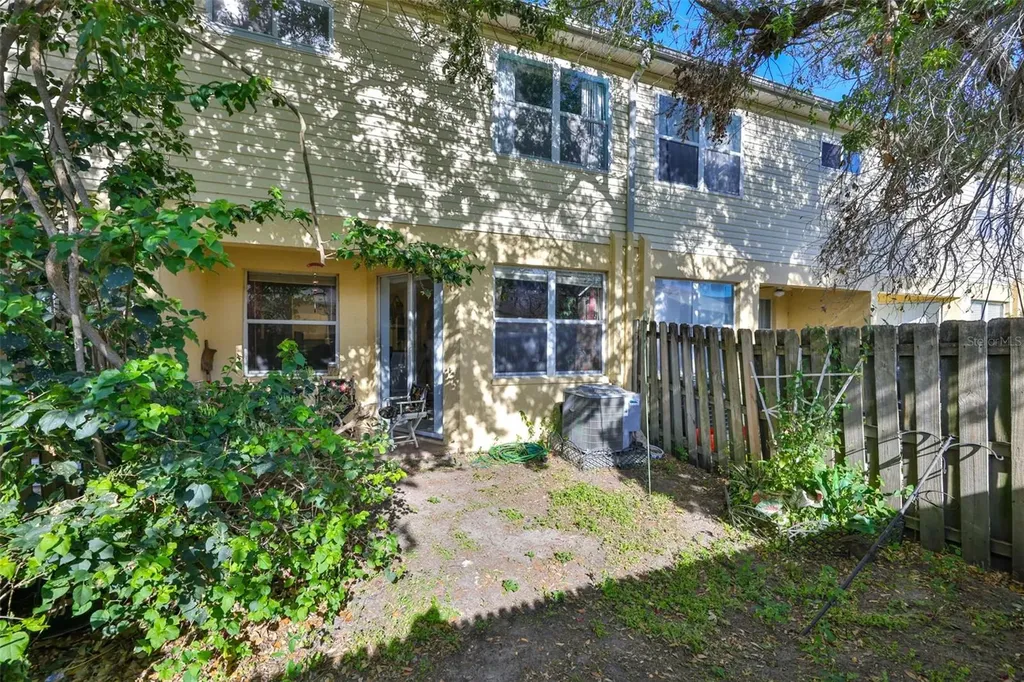 6400 46th Avenue N Kenneth City FL 33709