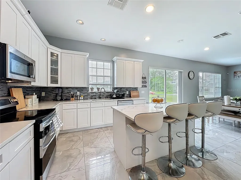 2238 Cedar Garden Drive Orlando FL 32824
