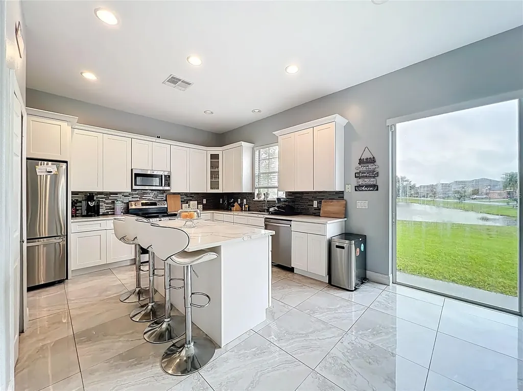 2238 Cedar Garden Drive Orlando FL 32824