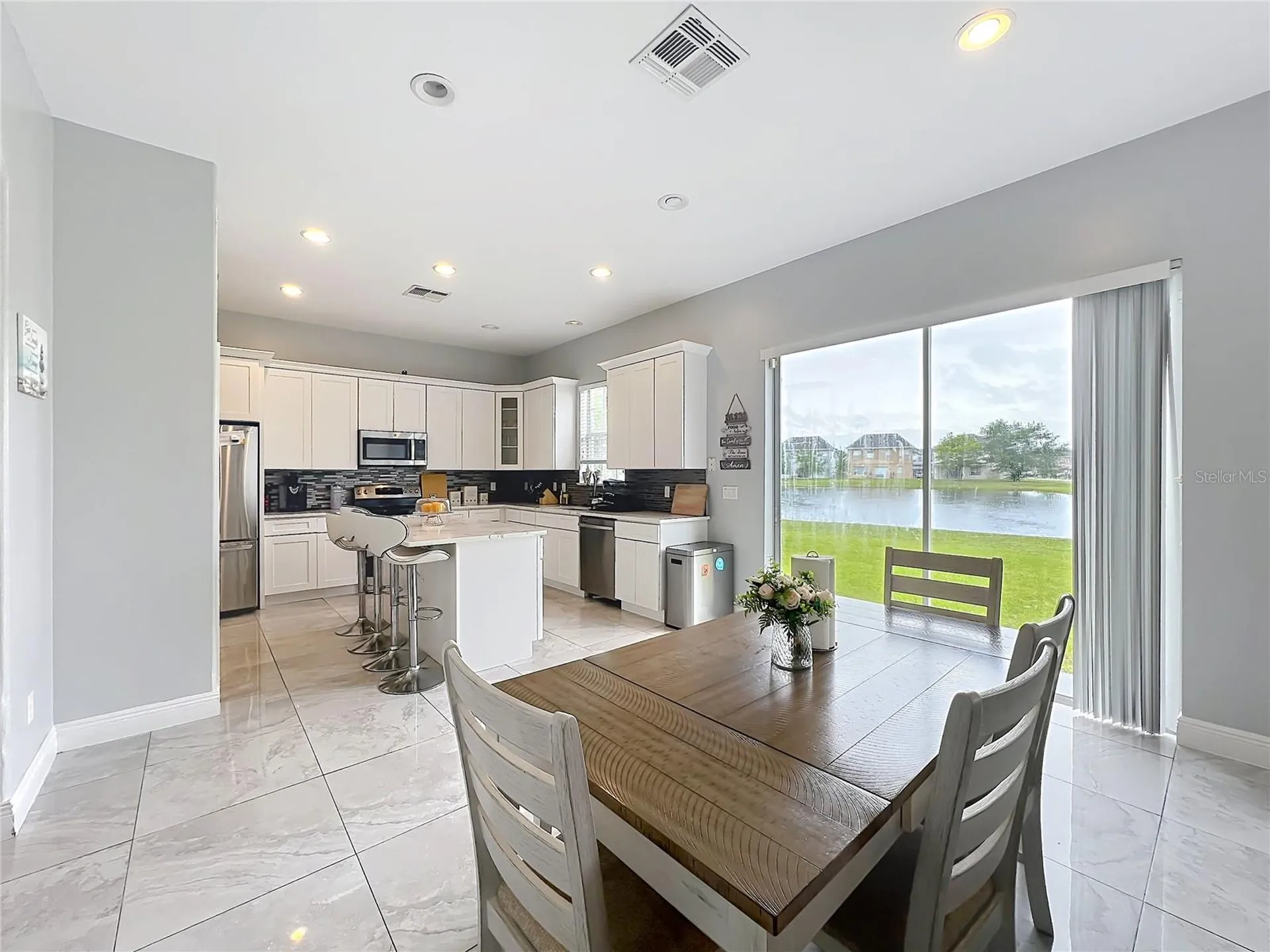 2238 Cedar Garden Drive Orlando FL 32824