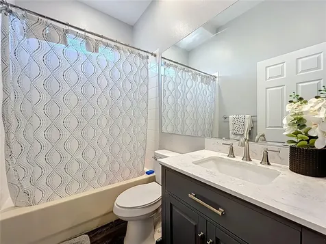 2238 Cedar Garden Drive Orlando FL 32824