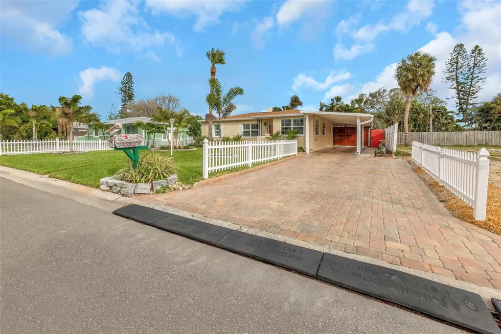 550 80th Avenue St Pete Beach FL 33706