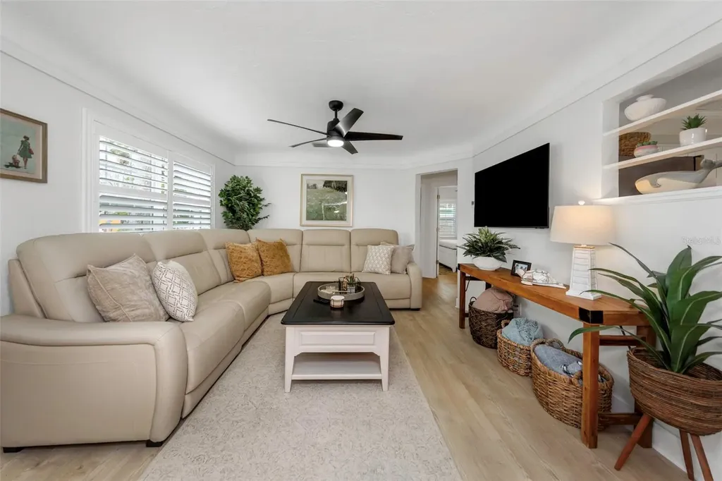 550 80th Avenue St Pete Beach FL 33706