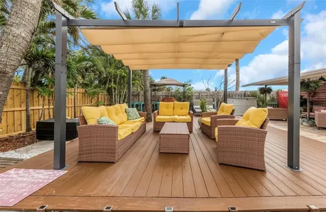 550 80th Avenue St Pete Beach FL 33706